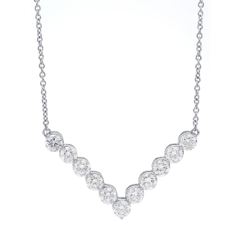 Spiral knot necklaces-Laura Necklace 3 1/2Ctw