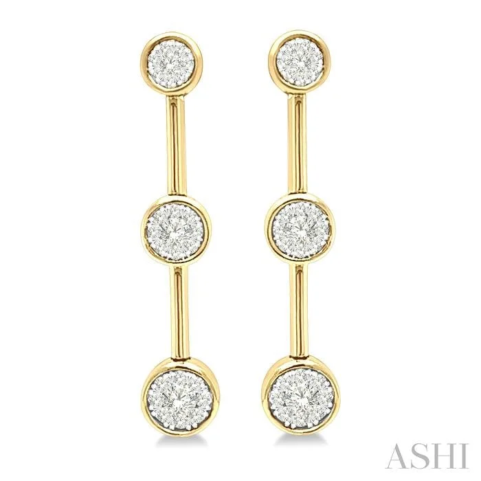 Bold bar earrings-ROUND SHAPE 3 STONE BAR LINK LOVEBRIGHT DIAMOND EARRINGS