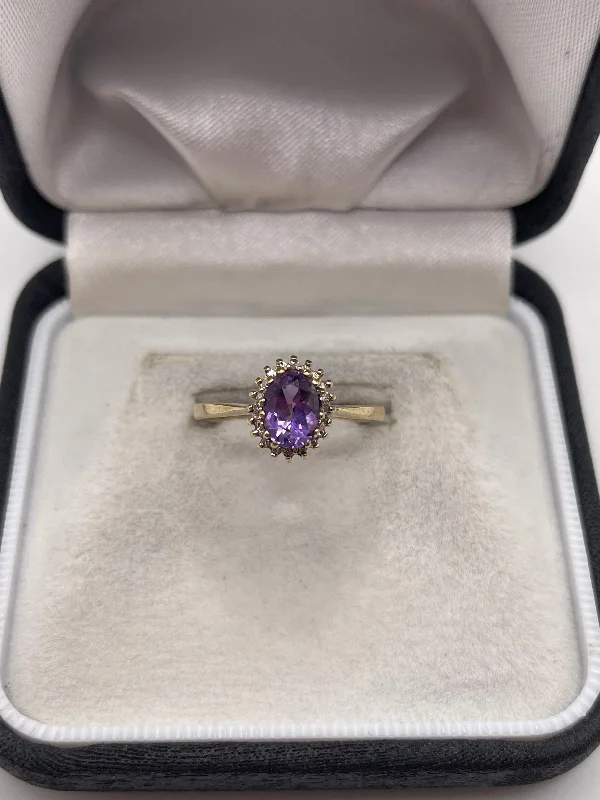 9ct gold amethyst and diamond ring