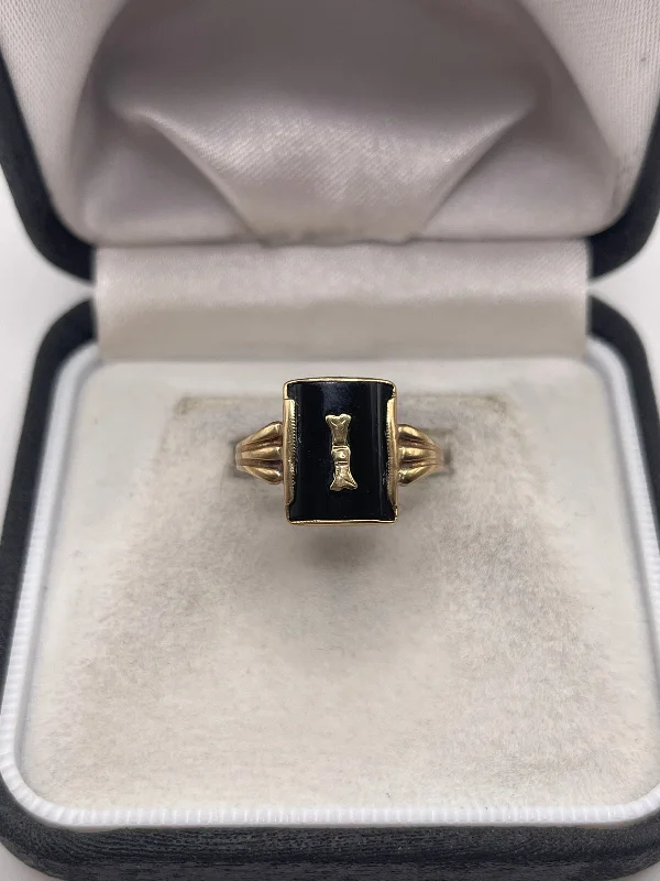 9ct gold onyx initial ring