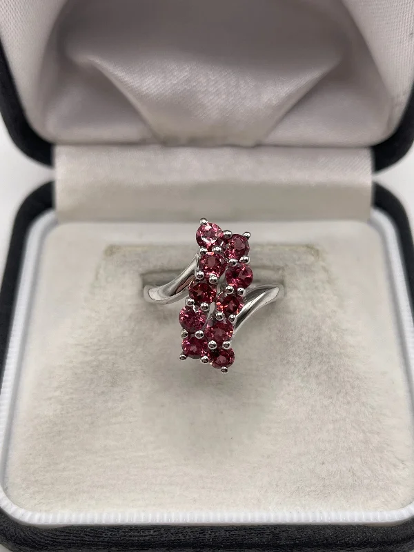 Silver garnet ring