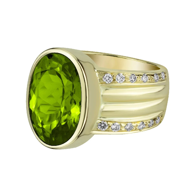 Ring - Peridot & Diamond