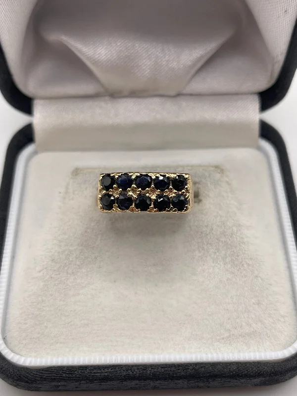 9ct gold sapphire cluster ring