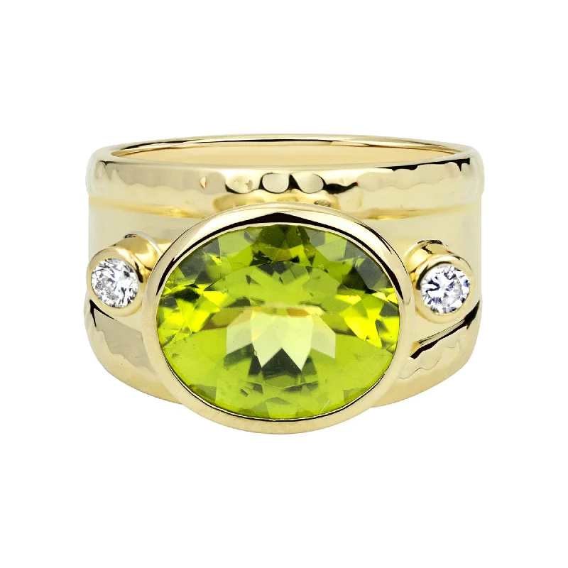 Ring - Peridot And Diamond