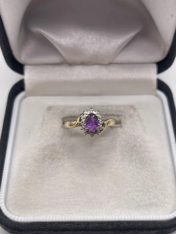 9ct gold amethyst and diamond ring