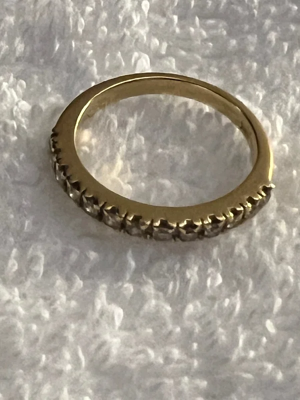 Repair - Ring - Diamond in 18K Gold (2 Half Bands)