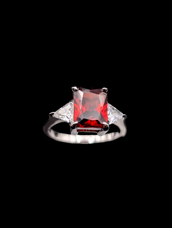 Vintage Simulated Garnet and Simulated Diamonds Accompaniments Silver Costume Ring